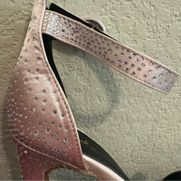 NEW Qupid Jeweled Ankle Strap Heels - Picture 6 of 15